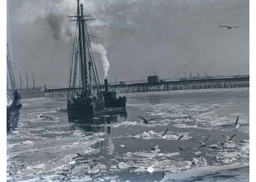 1920s boston harbor iced - 1920s, iced-in